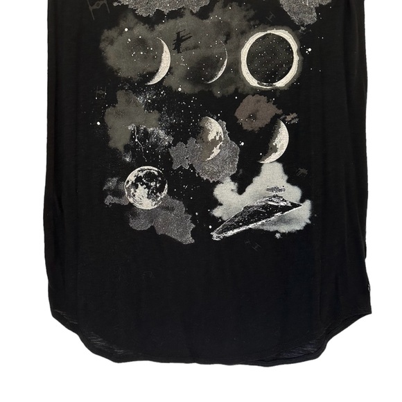 NWOT STAR WARS SLEEVELESS SHEATH DRESS SIZE MEDIUM - Picture 3 of 10